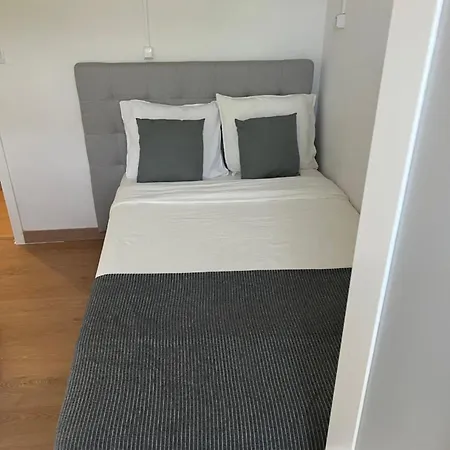 Pensamento Inedito 55 リスボン